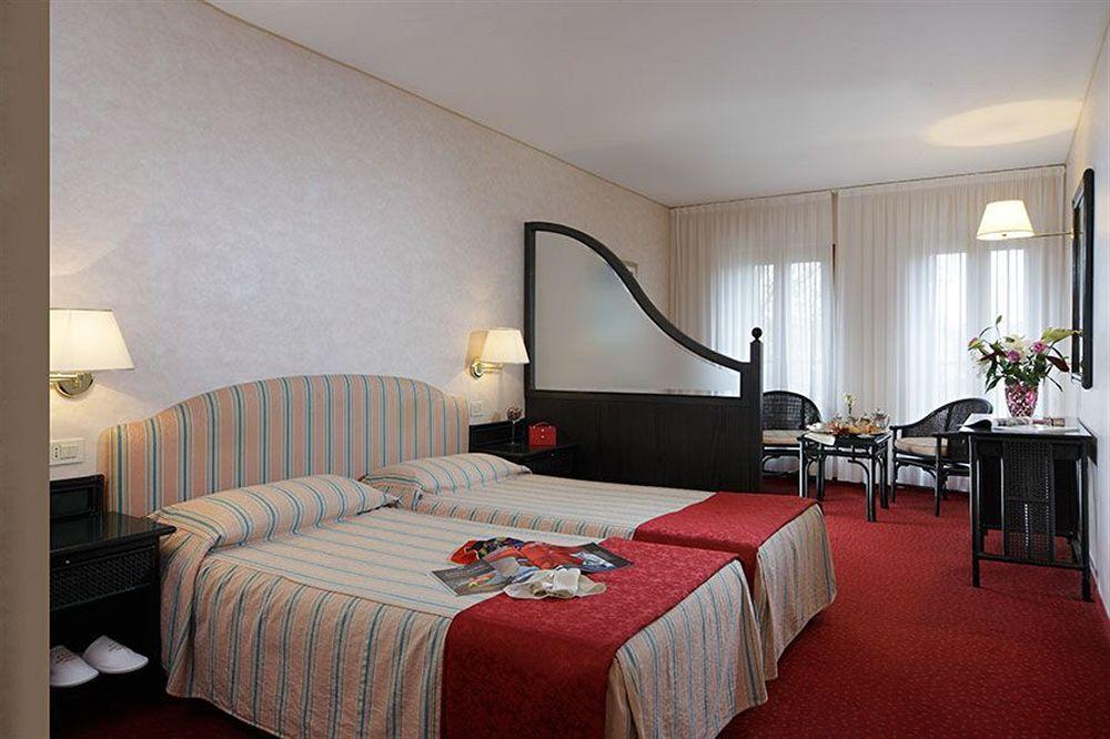 גראדו Hotel Hannover מראה חיצוני תמונה